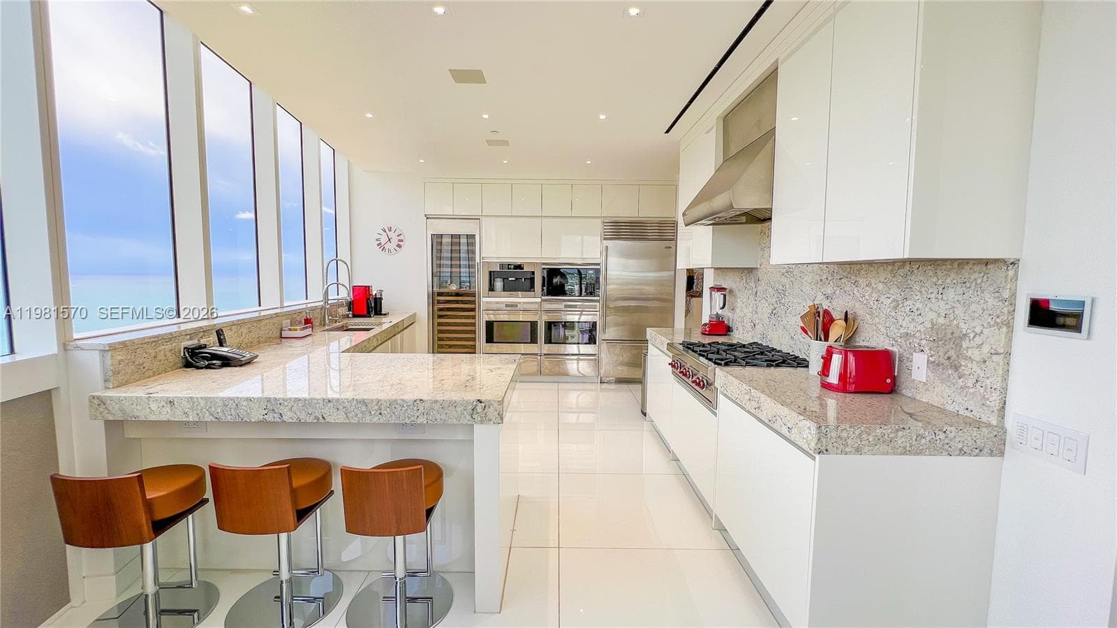 9705 Collins Ave 1701N / 1702N photo 13