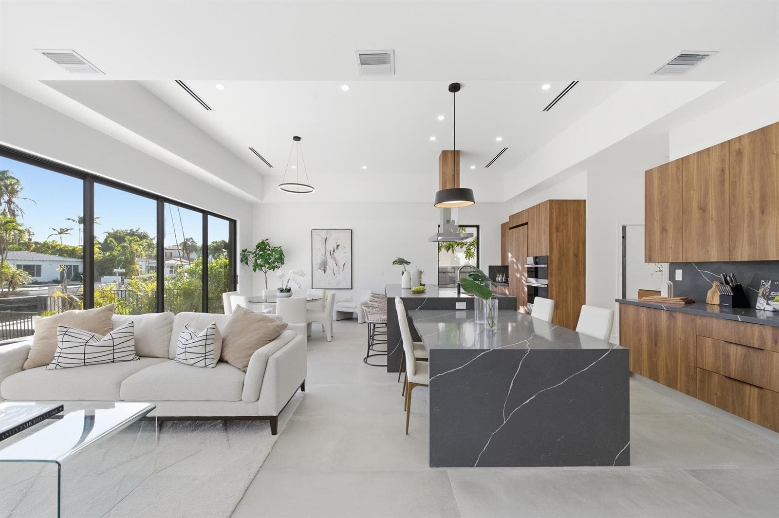 1308 Avocado Isle photo 6
