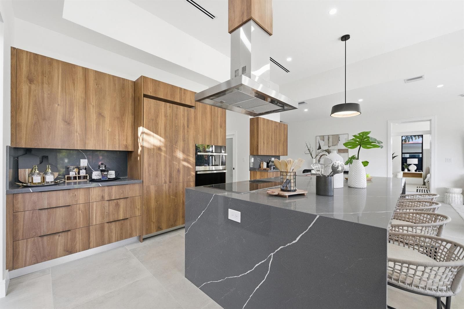 1308 Avocado Isle photo 14