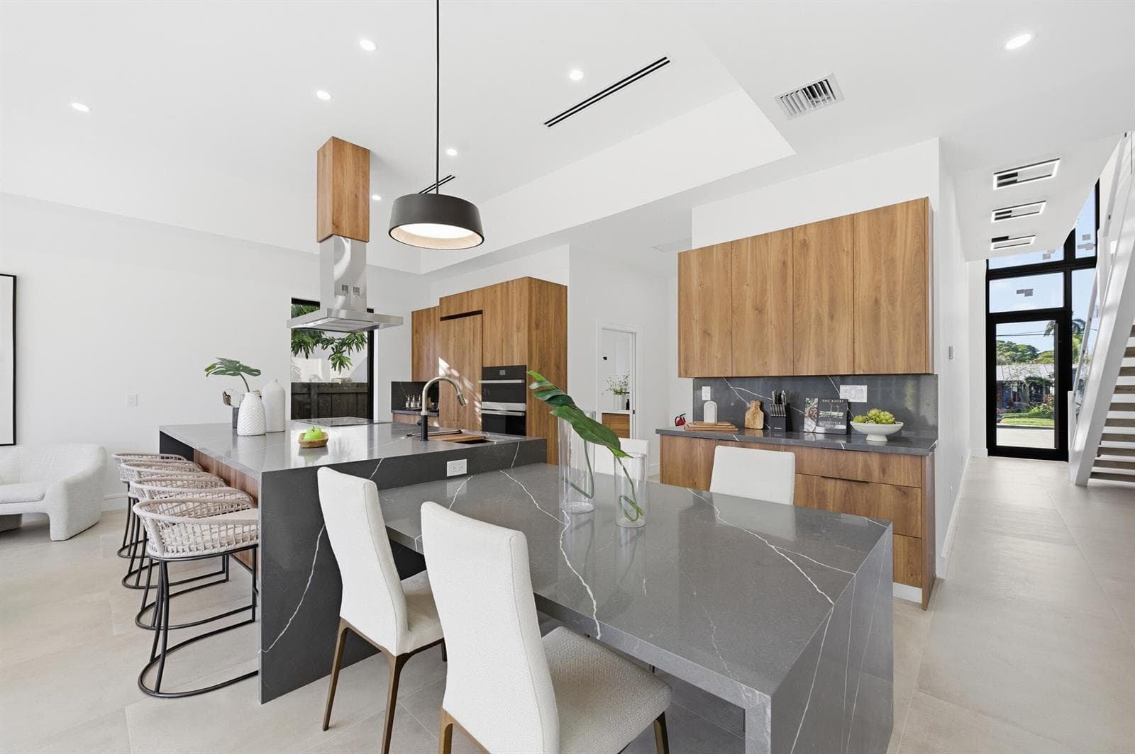 1308 Avocado Isle photo 11