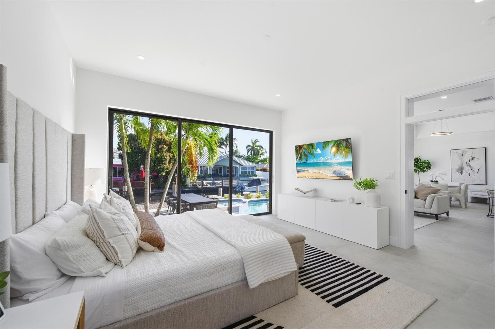 1308 Avocado Isle photo 25