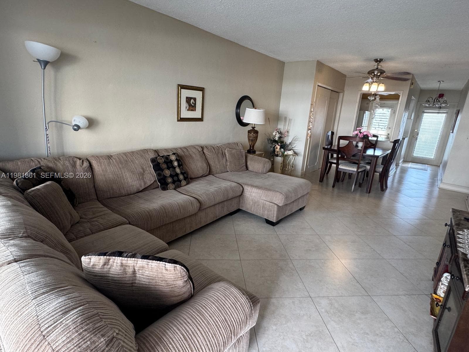450 Paradise Isle Blvd 209 photo 3