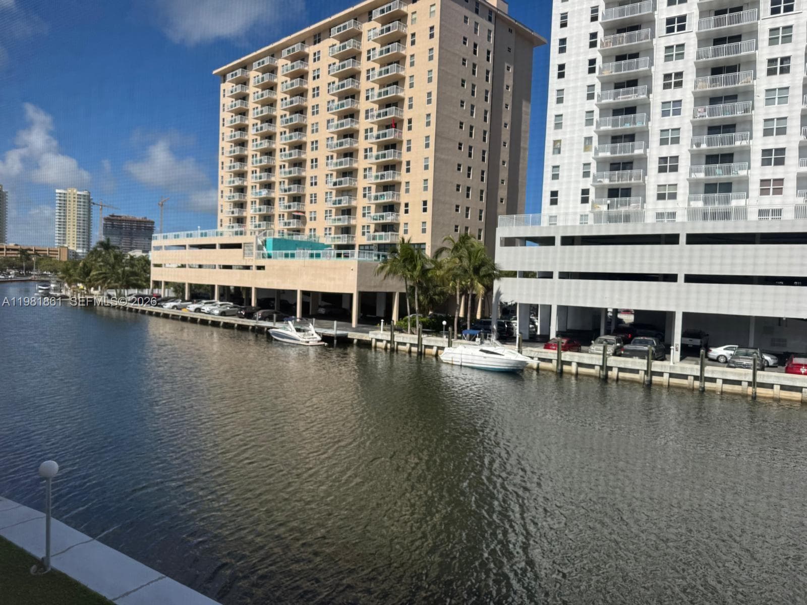 450 Paradise Isle Blvd 209 photo 15