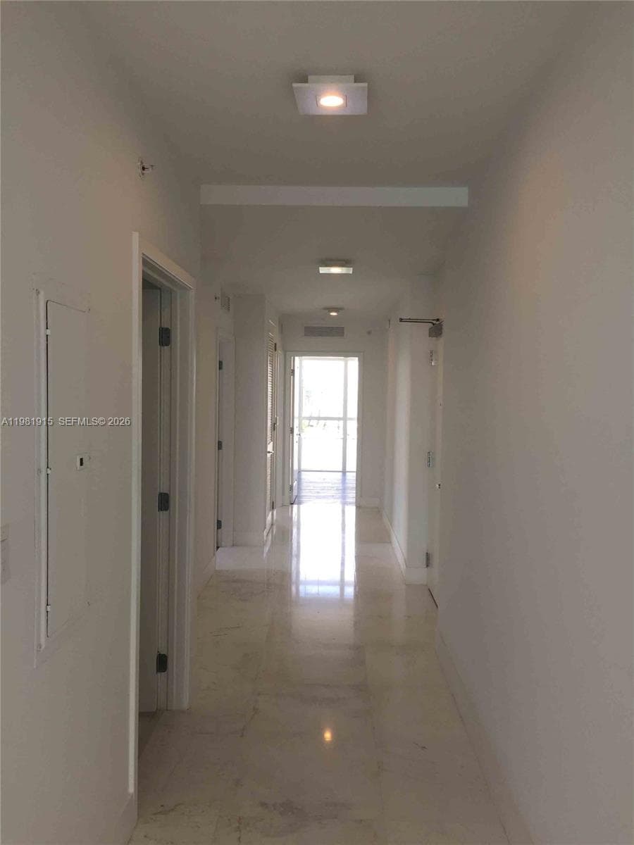 400 Sunny Isles Blvd 1701 photo 6