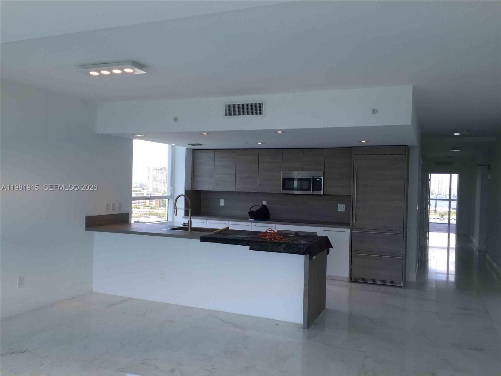 400 Sunny Isles Blvd 1701 photo 7