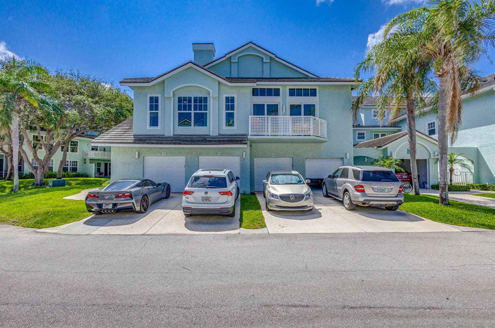 1701 Mizzenmast Way photo 4