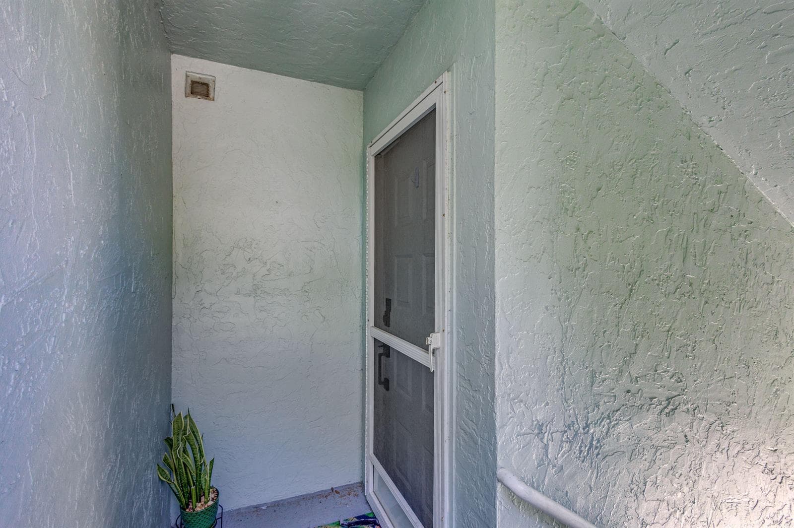 1701 Mizzenmast Way photo 8