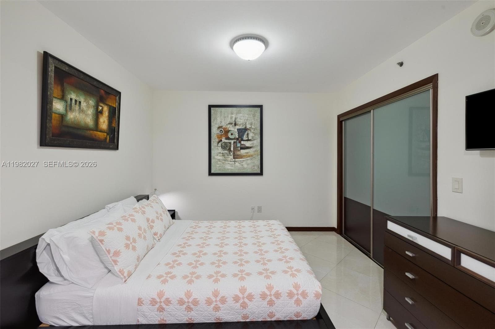 1830 S Ocean Dr 3909 photo 12