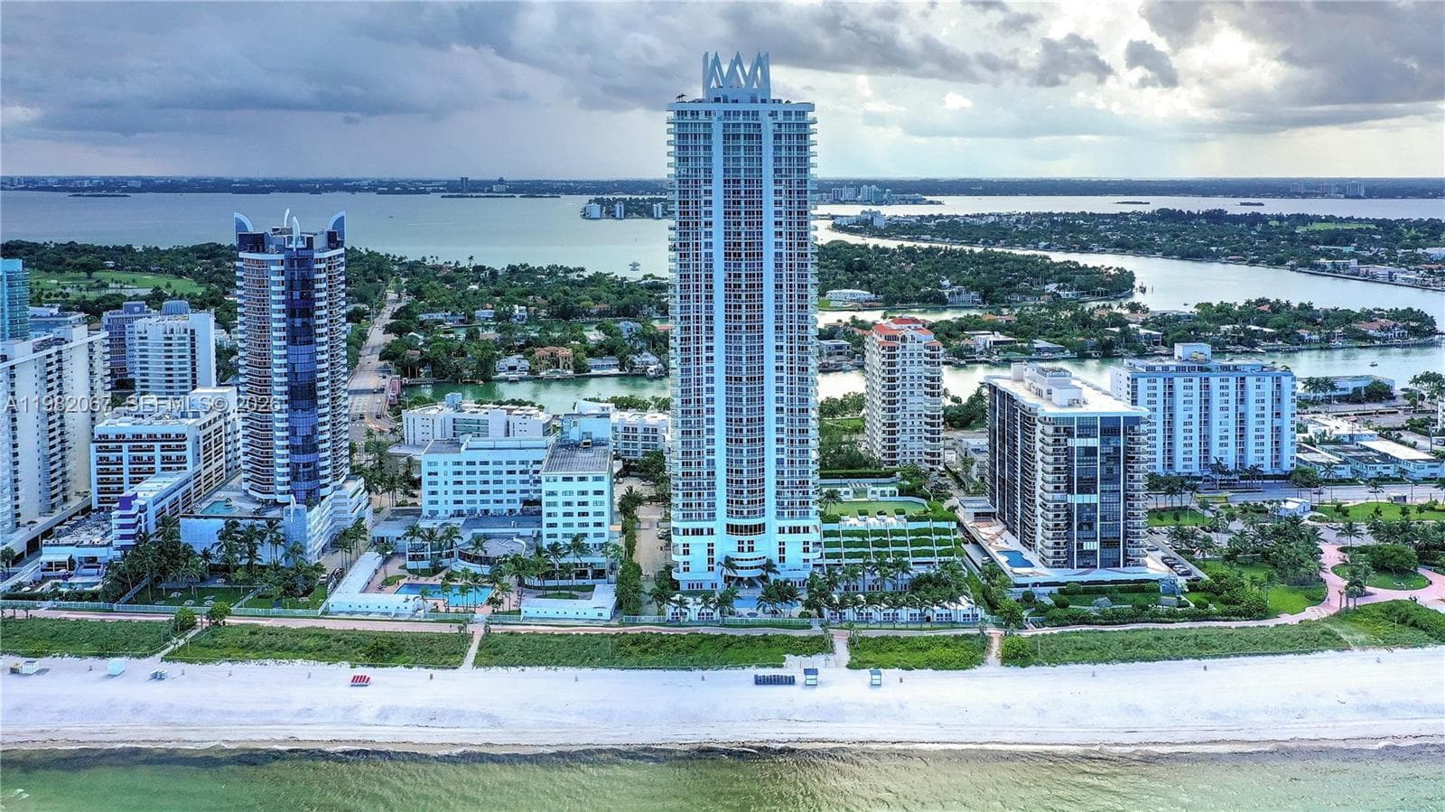 6365 Collins Ave 3802 photo 18