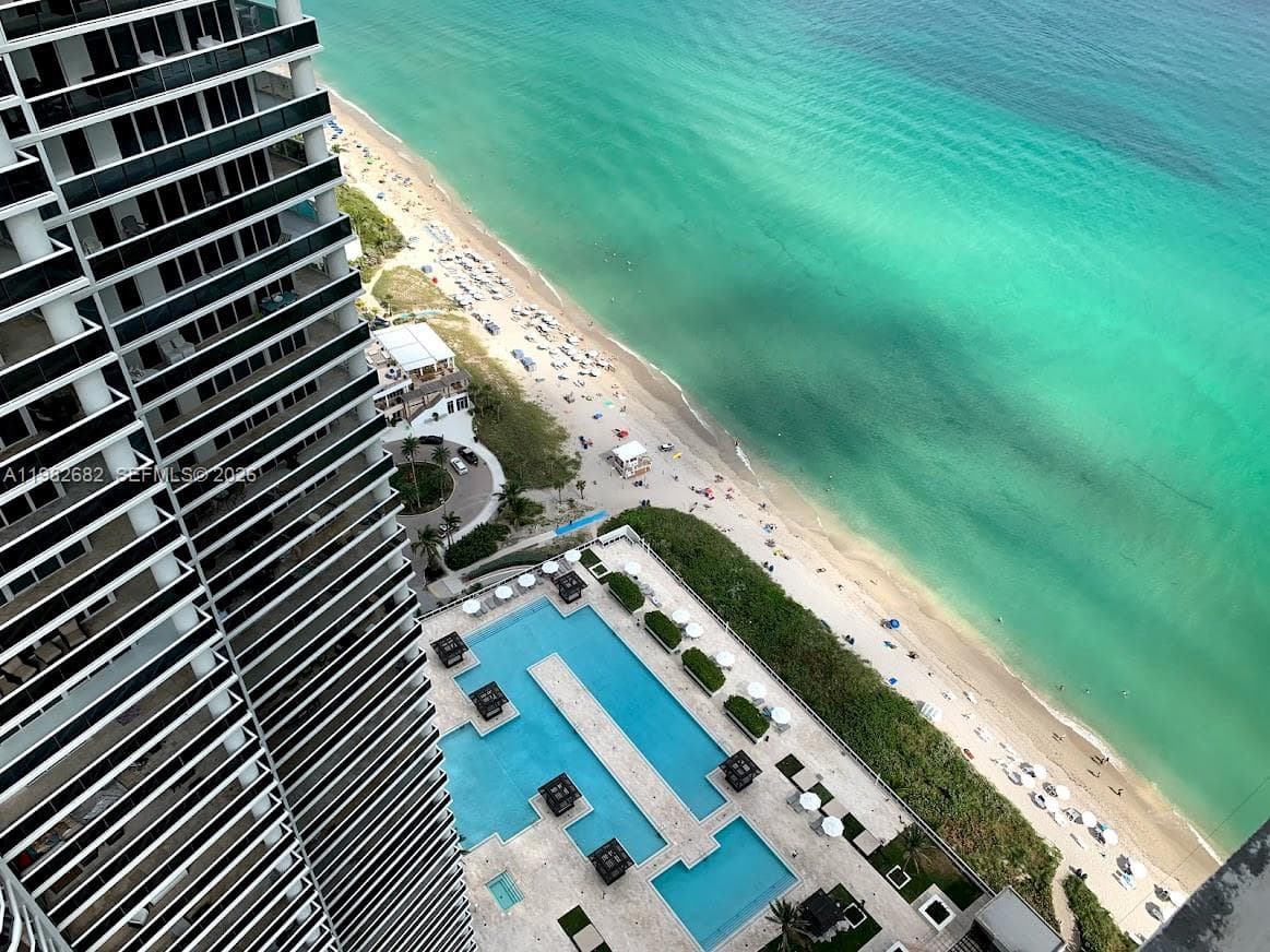 1830 S Ocean Dr 4608 photo 5