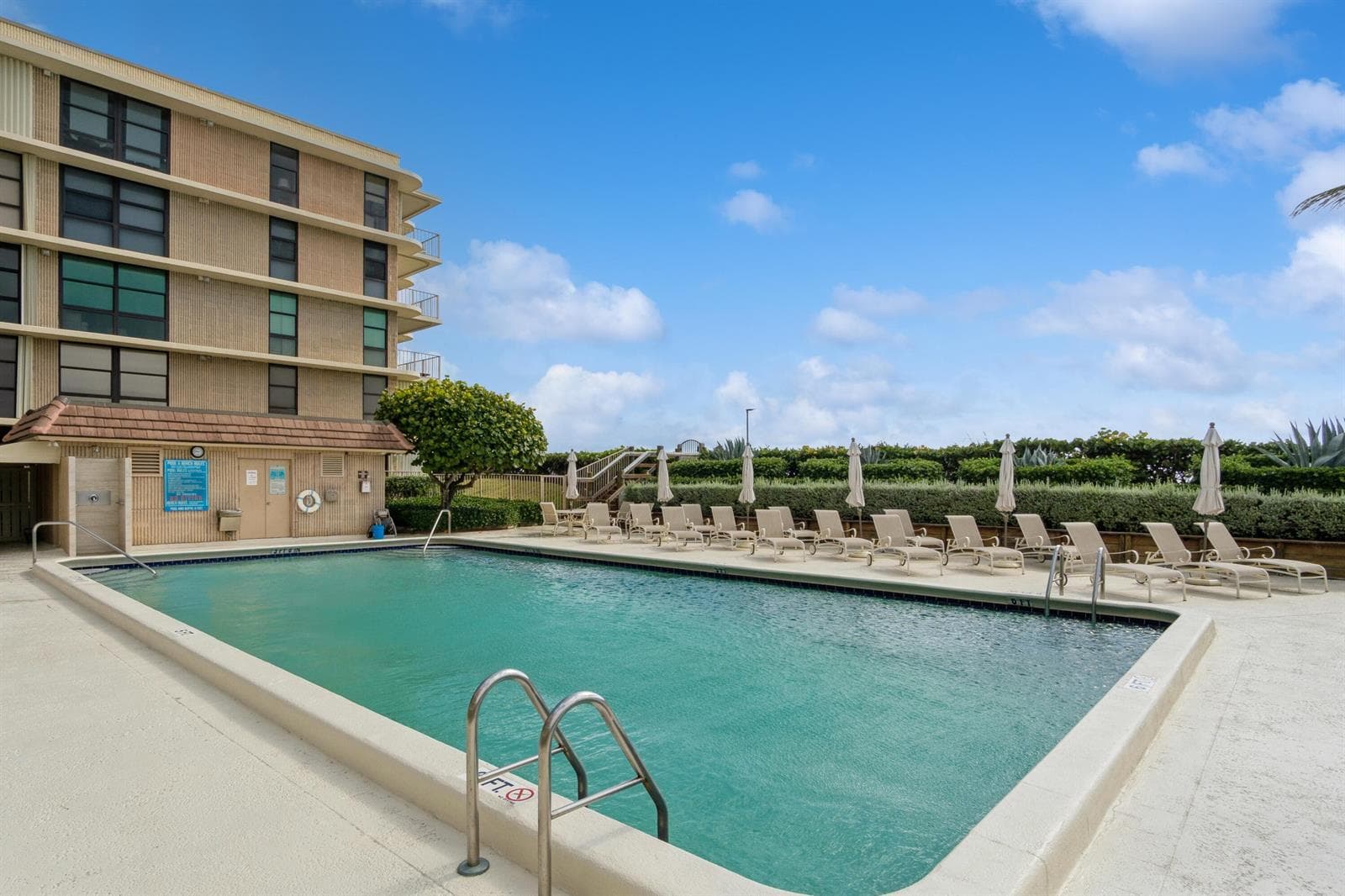 3200 S Ocean Boulevard B104 photo 3
