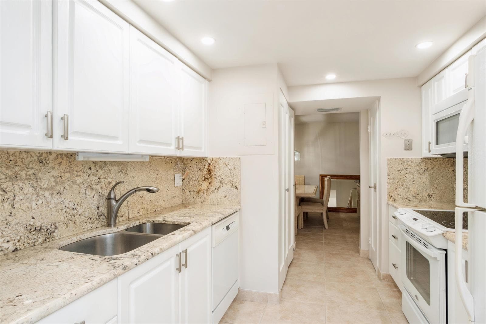 3200 S Ocean Boulevard B104 photo 11