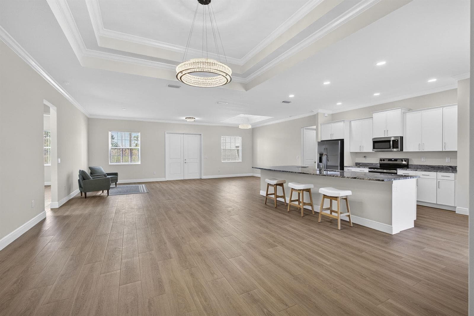 14043 87th Street N photo 1