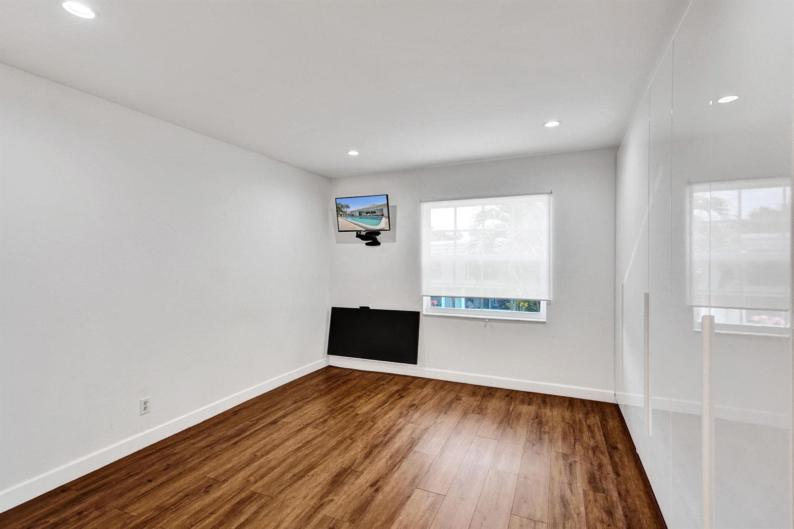 6289 Bay Club Drive photo 18