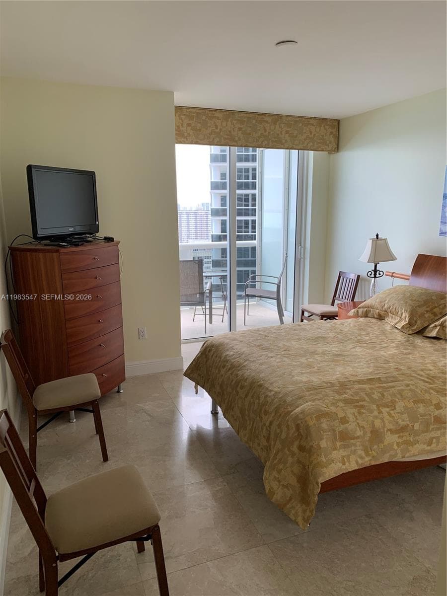 1830 S Ocean Dr 2503 photo 7