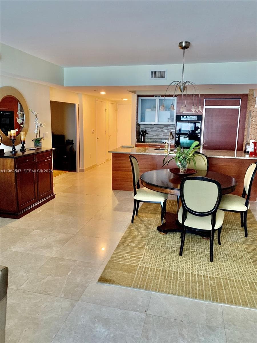 1830 S Ocean Dr 2503 photo 5
