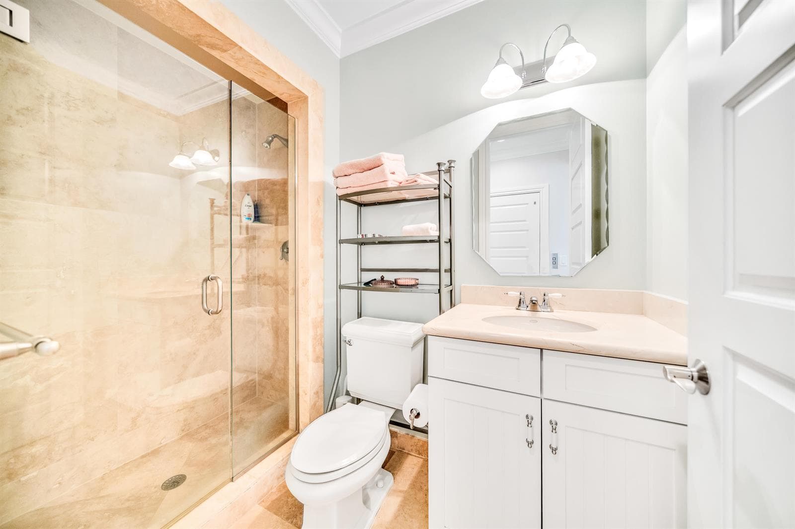 138 Marine Way photo 6