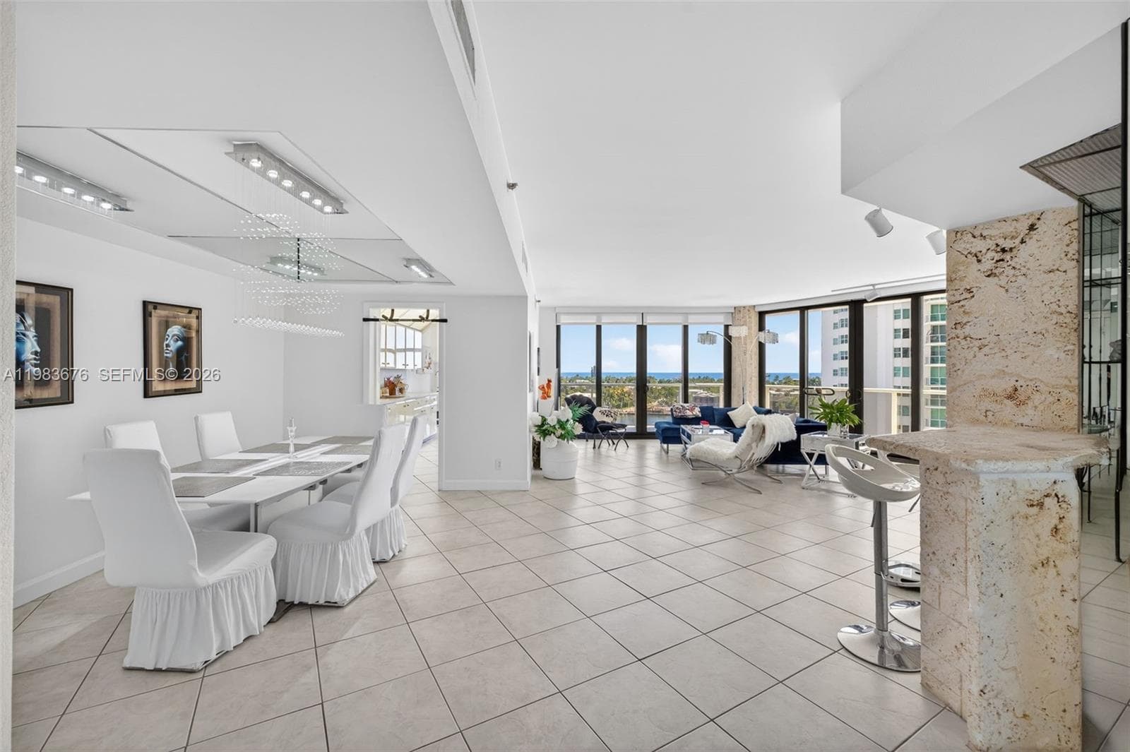 20281 E Country Club Dr 608 photo 1