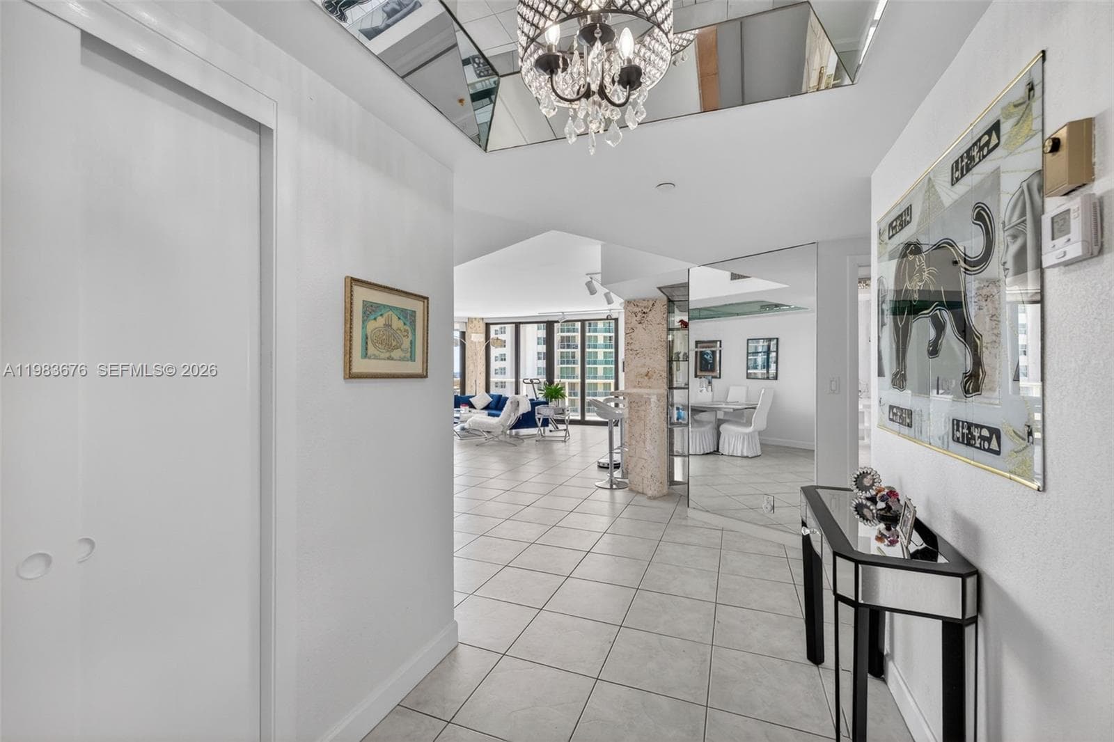 20281 E Country Club Dr 608 photo 9