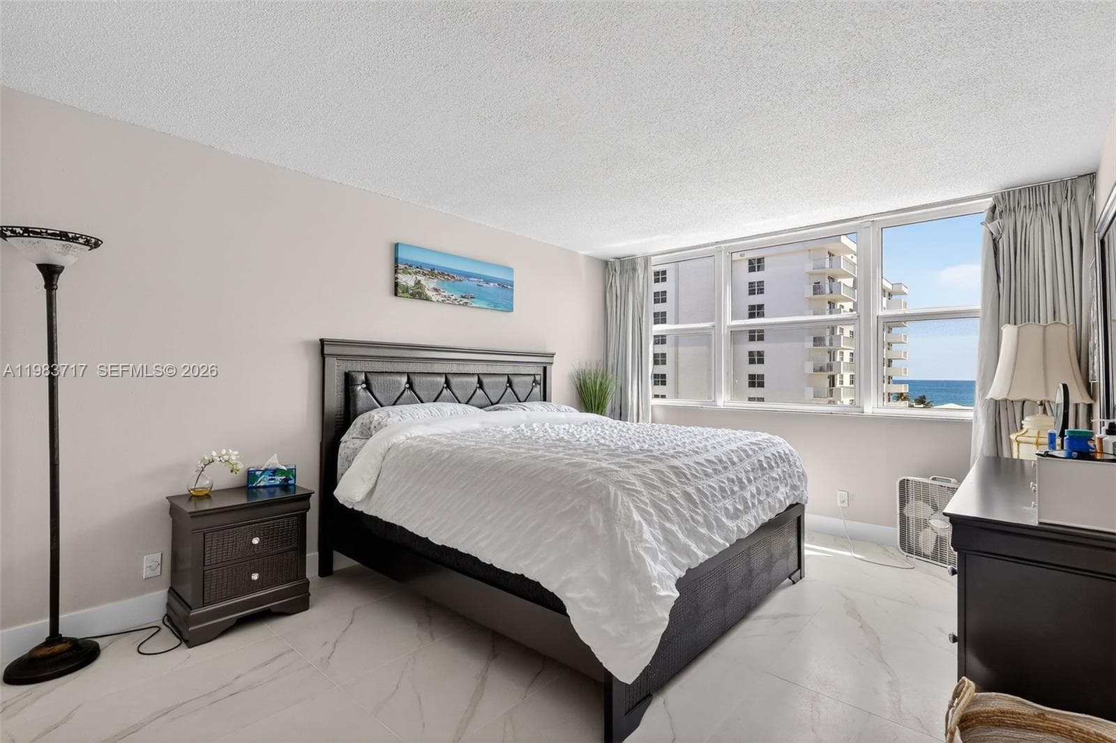 1410 S Ocean Dr 601 photo 15