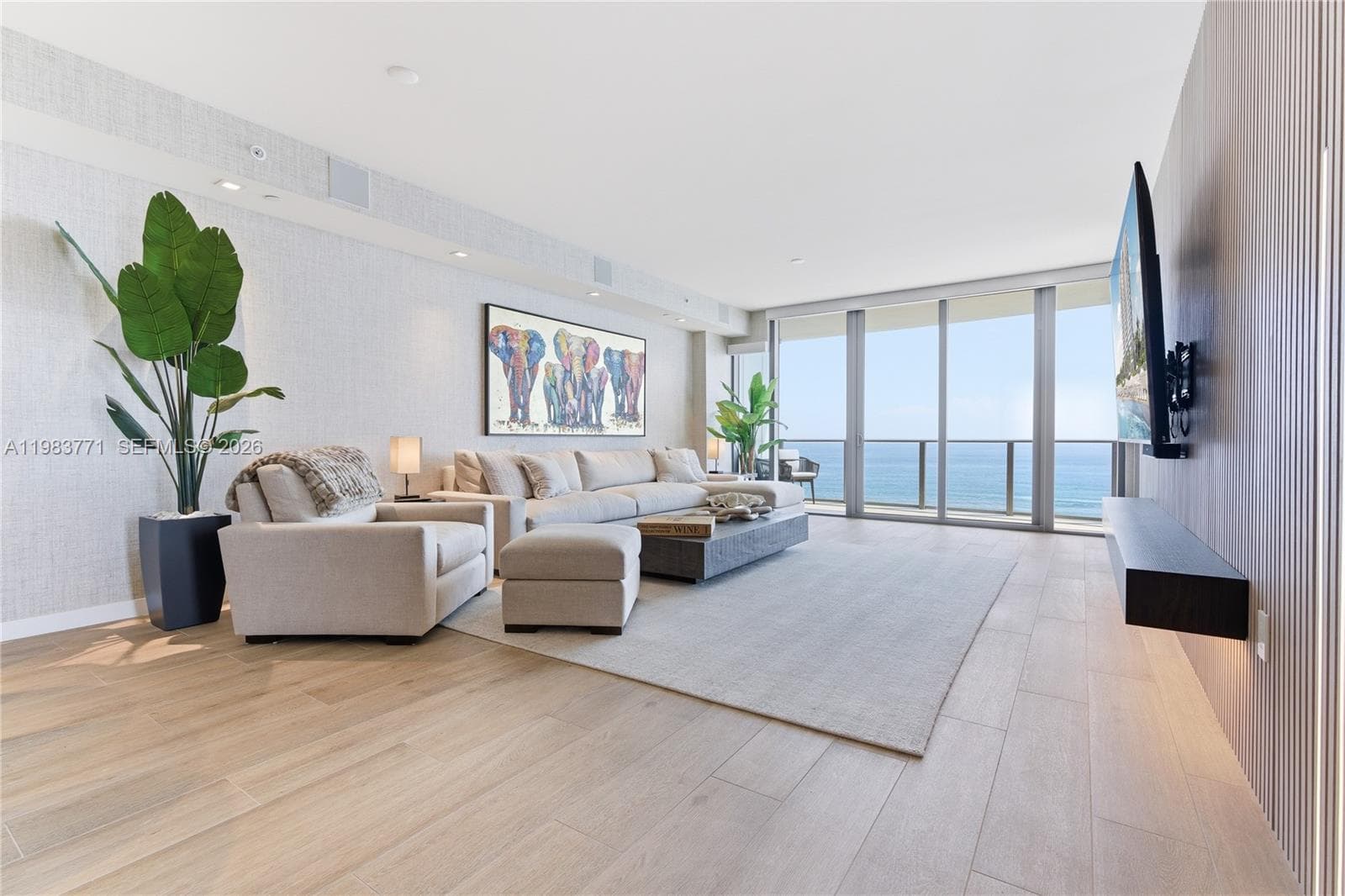 1116 N Ocean Blvd 1801 photo 1