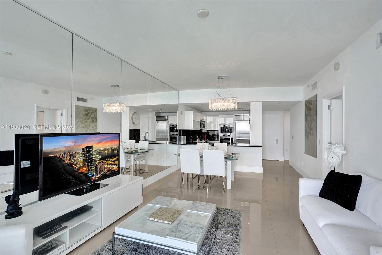 17121 Collins Ave 2003 photo 20