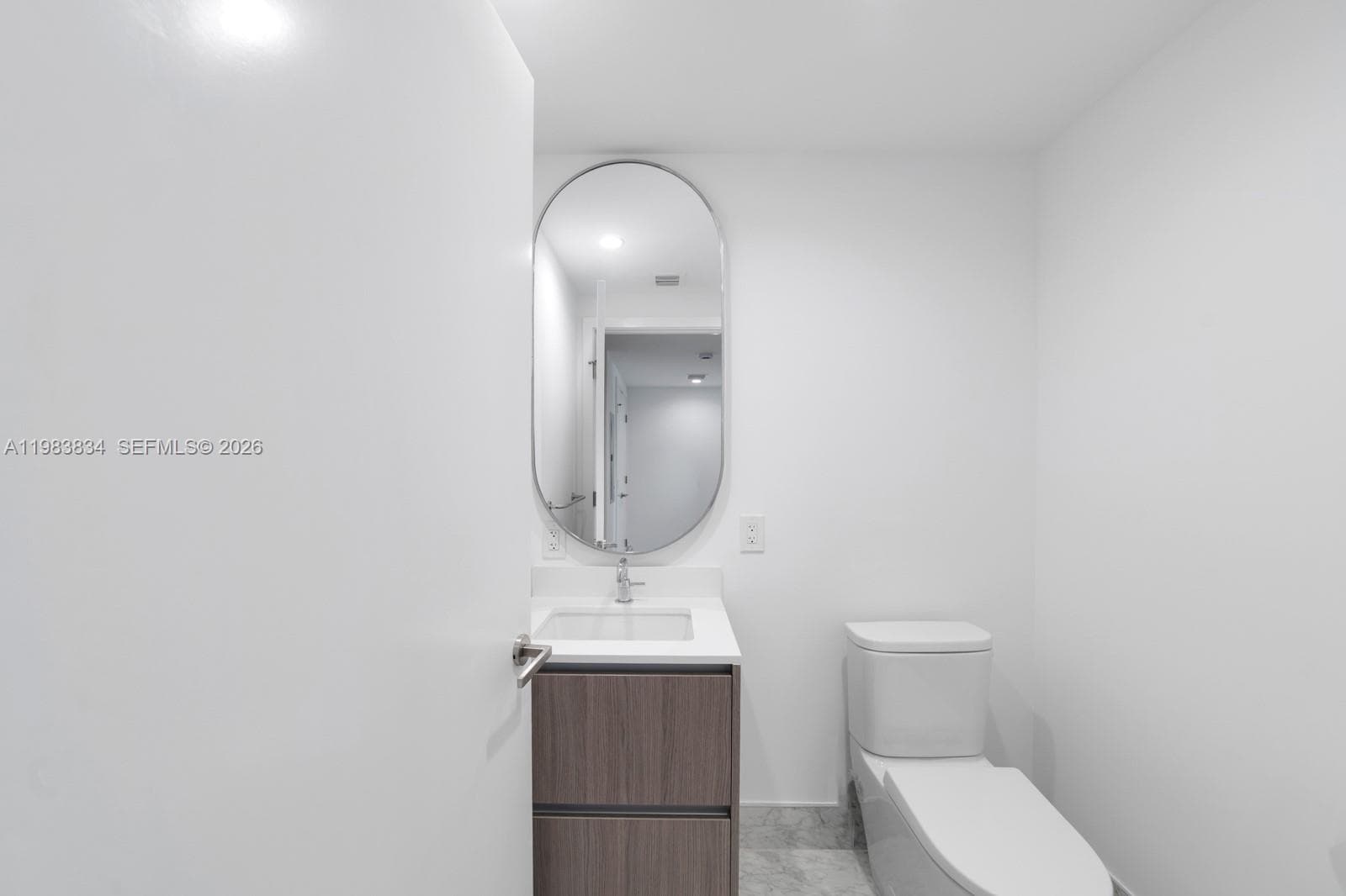 9221 E Bay Harbor Drive 412 photo 20