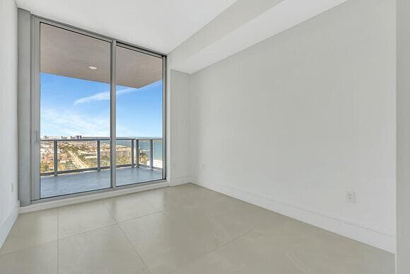 220 Lake Shore Drive 2105 photo 12