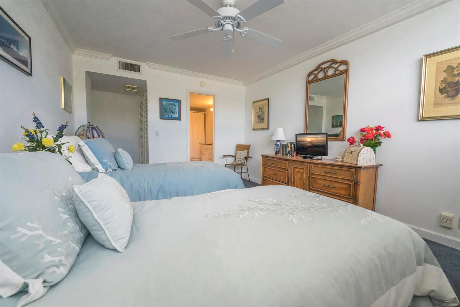 336 Golfview Road 203 photo 17