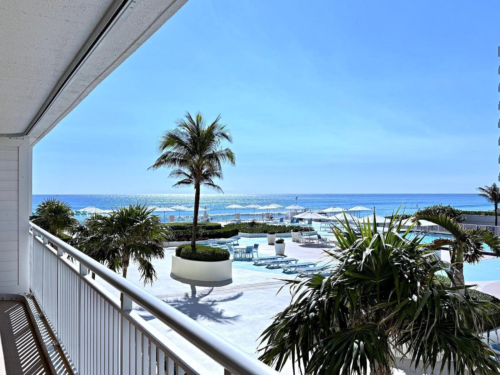 3546 S Ocean Boulevard 305 photo 2
