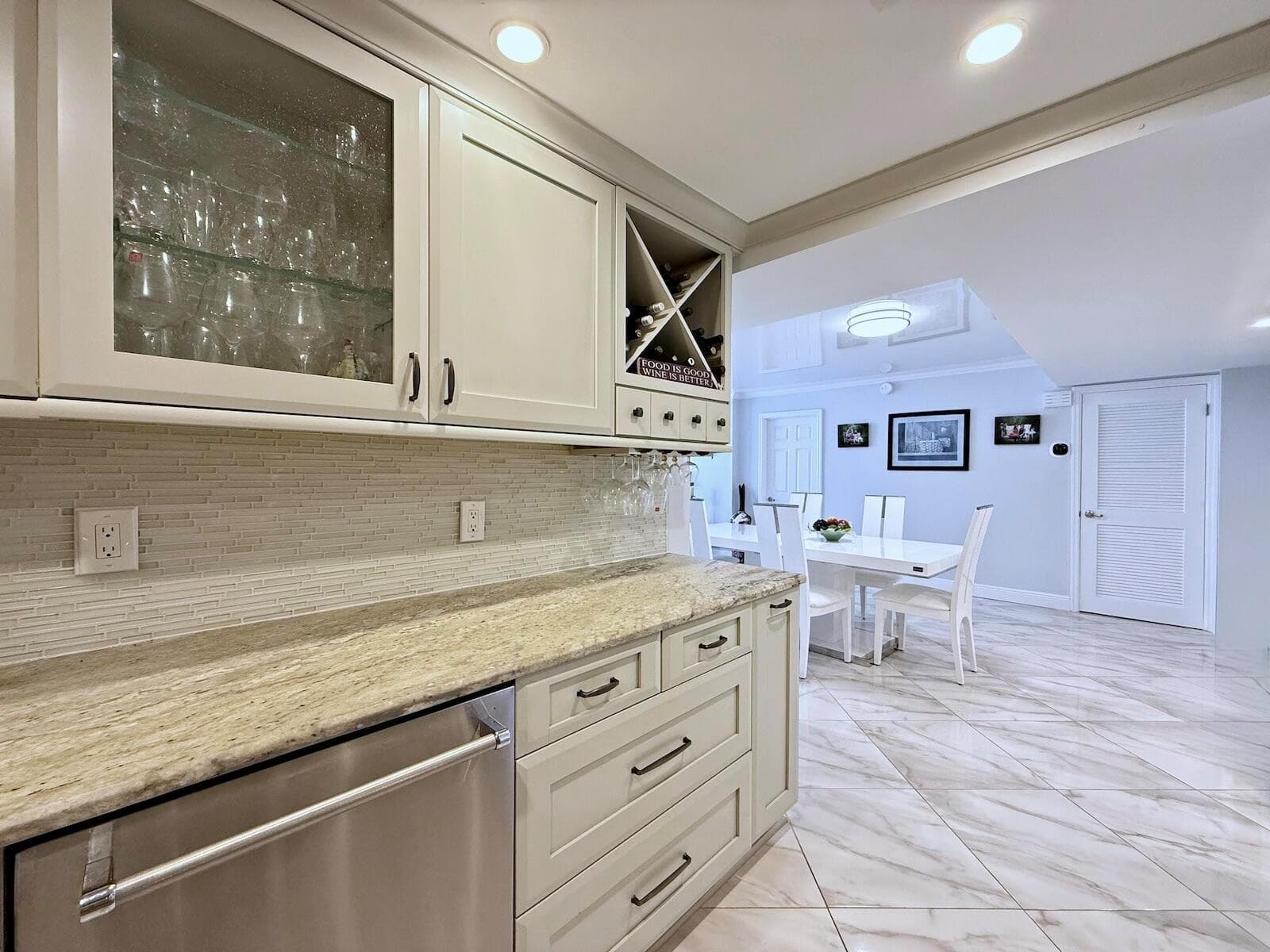3546 S Ocean Boulevard 305 photo 7
