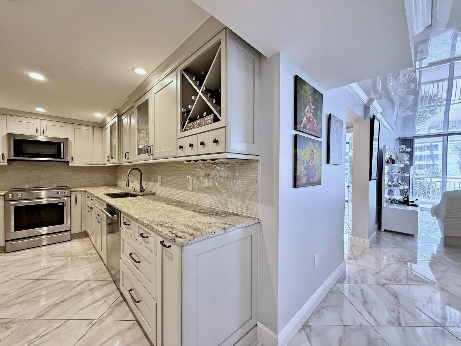 3546 S Ocean Boulevard 305 photo 9