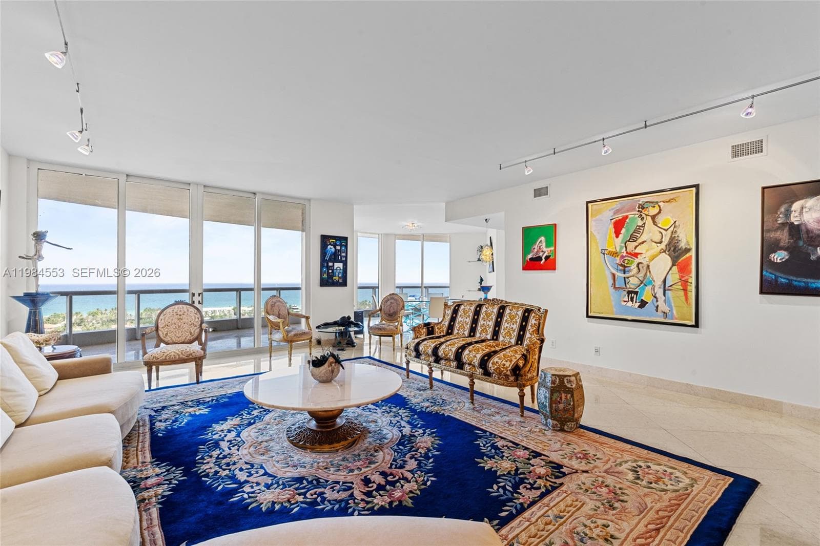 21200 Point Pl 1901 photo 2