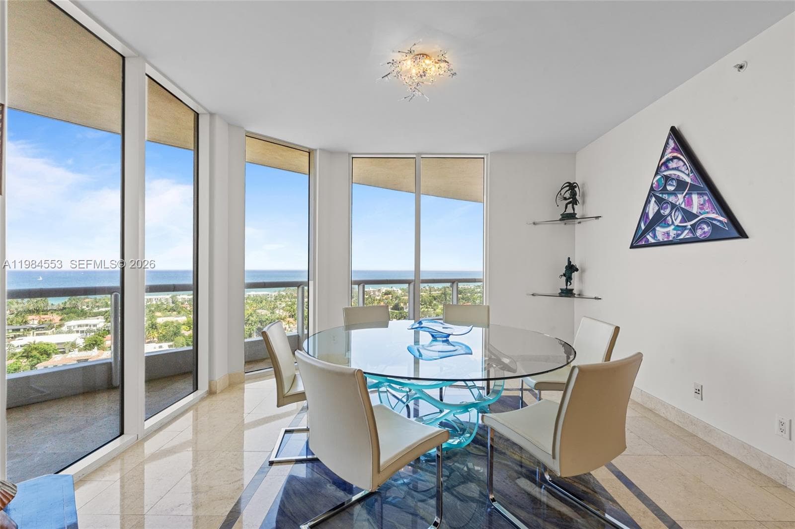 21200 Point Pl 1901 photo 7