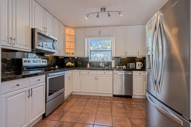 1311 SW 56th Avenue photo 4