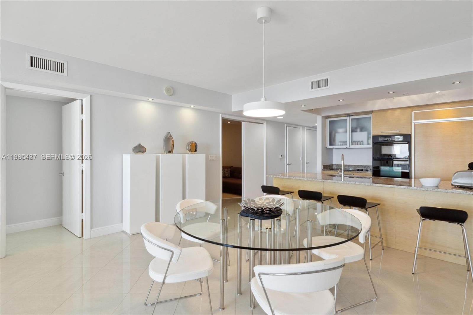 1830 S Ocean Dr 2703 photo 16