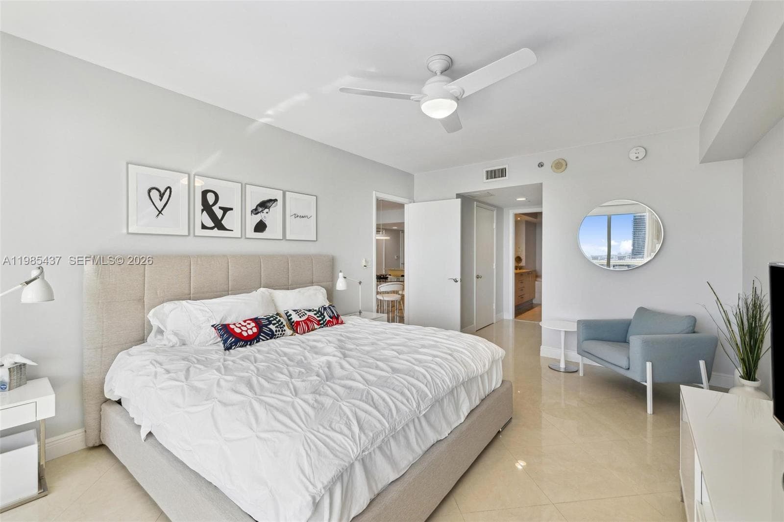 1830 S Ocean Dr 2703 photo 15