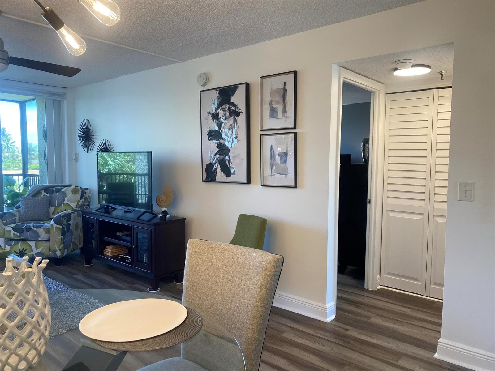 18 Royal Palm Way 306 photo 17