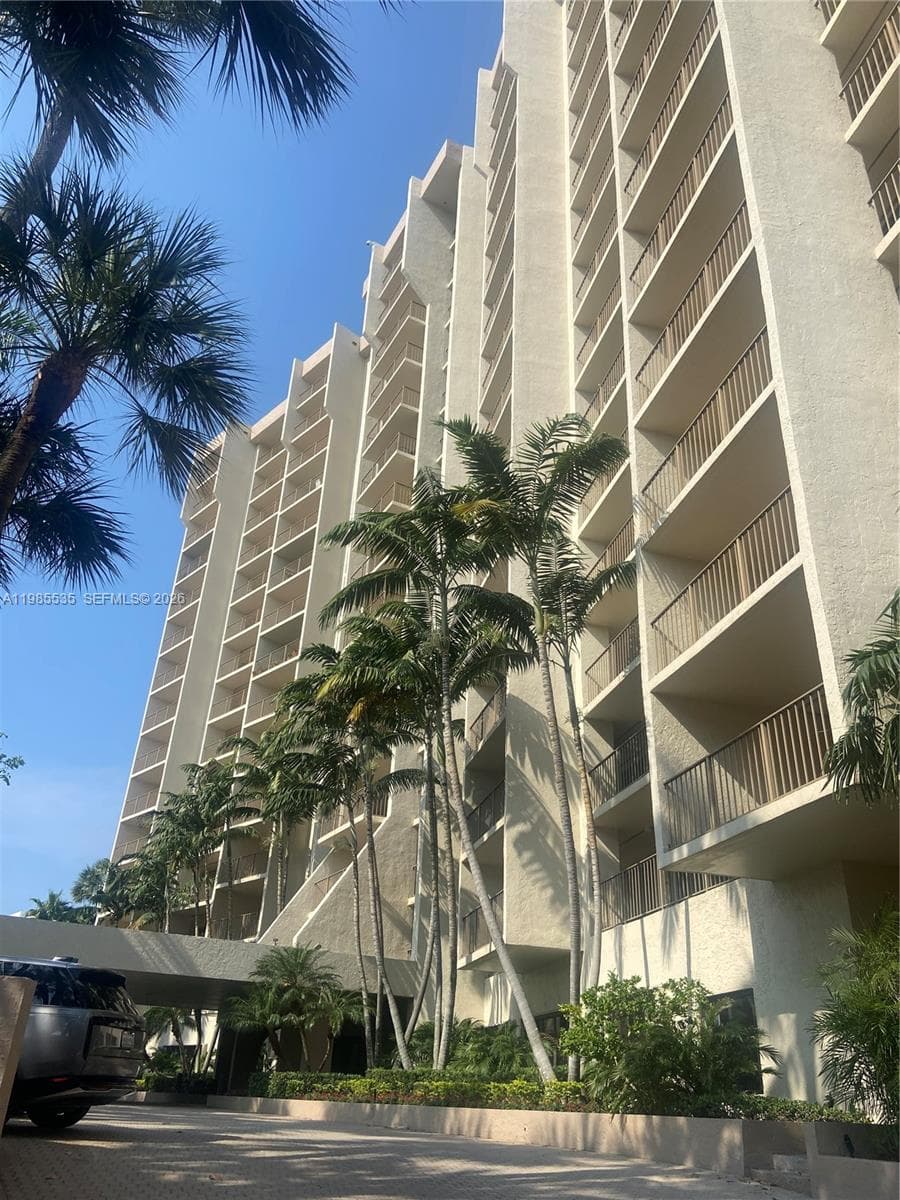 1800 S Ocean Blvd 301 photo 3