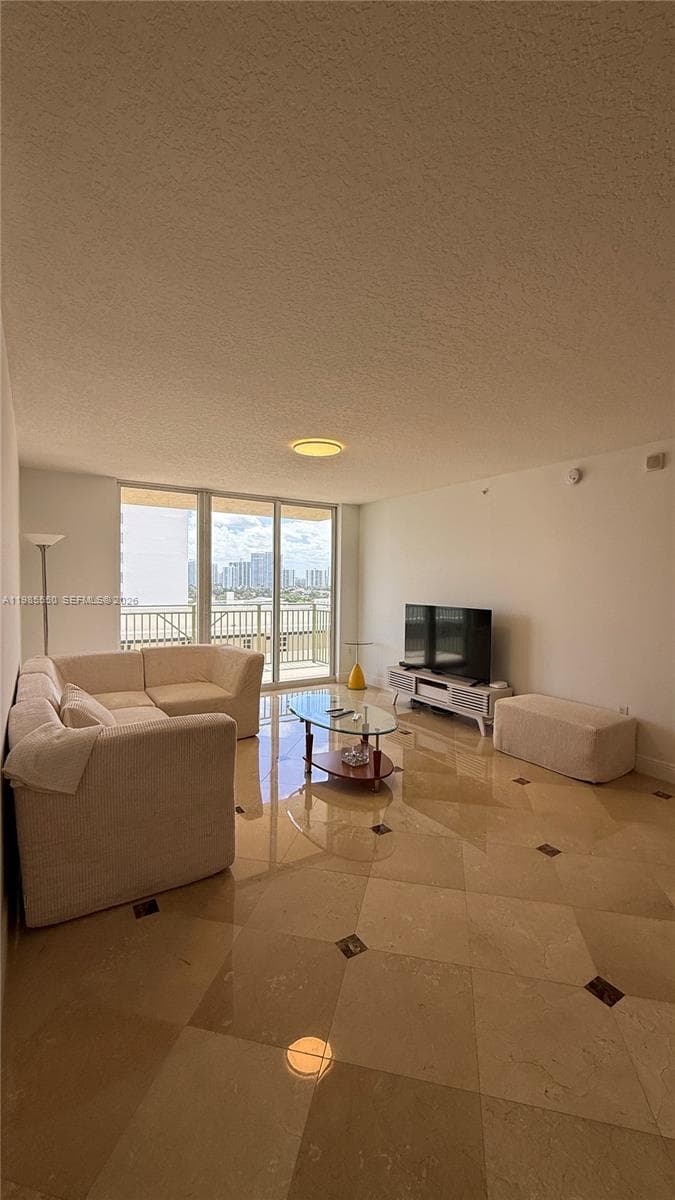 2080 S Ocean Dr 905 photo 12