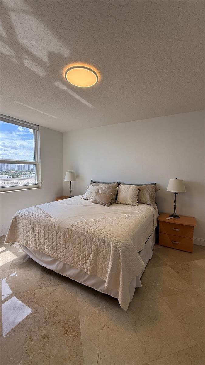 2080 S Ocean Dr 905 photo 20