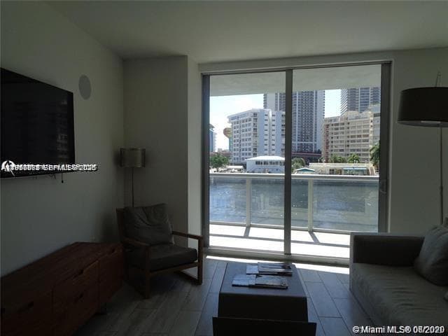 2600 E Hallandale Beach Blvd T301 photo 5