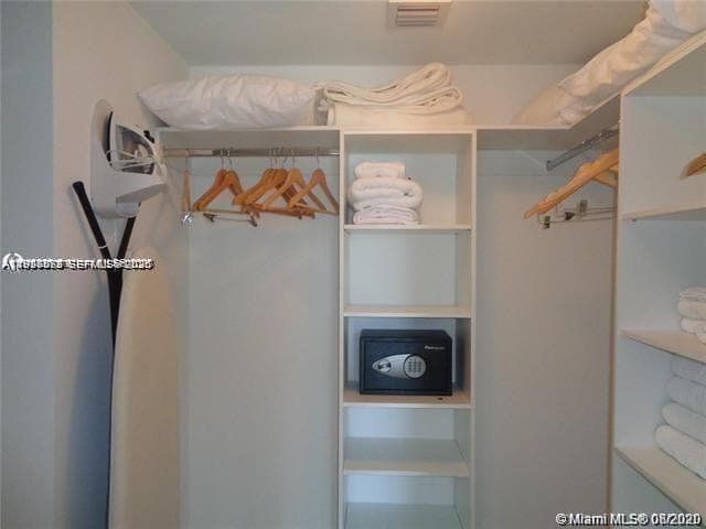 2600 E Hallandale Beach Blvd T301 photo 10