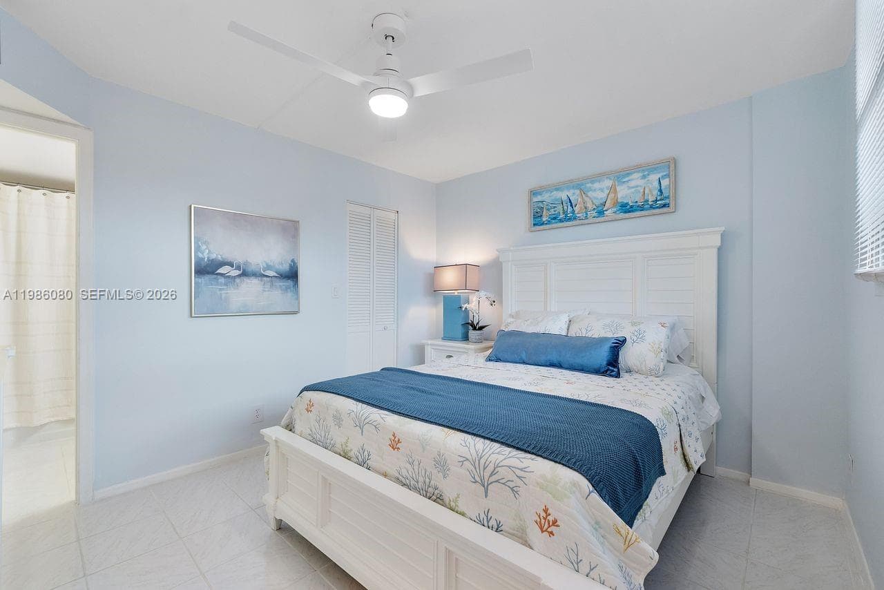 109 Royal Park Dr 2F photo 7