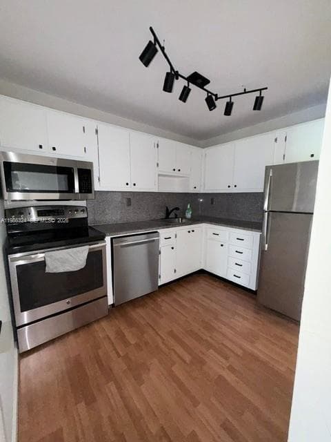 2640 NE 135th St 317 photo 6