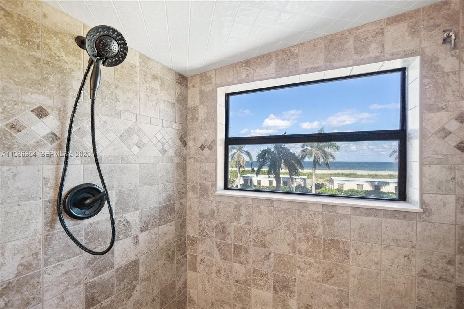 355 E Ocean Dr 401 photo 15