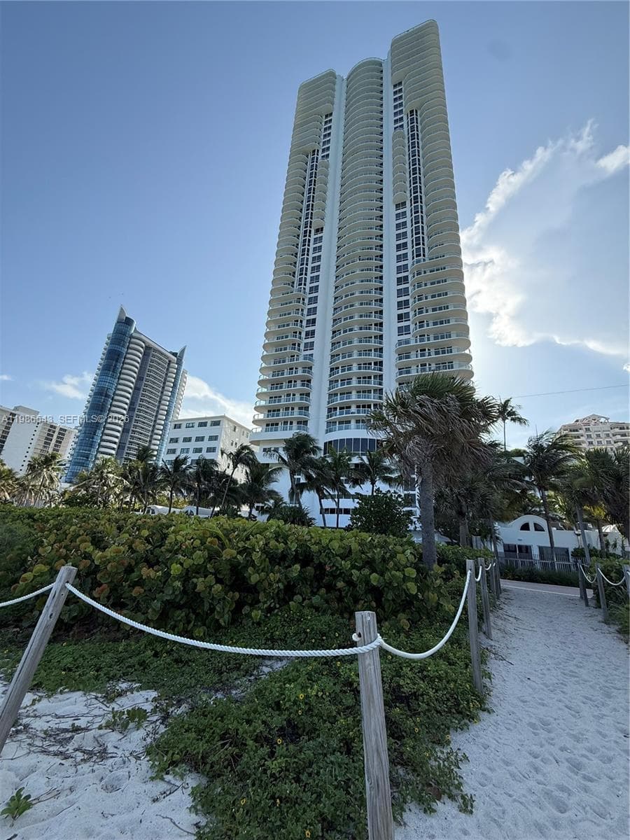6365 Collins Ave 904 photo 15
