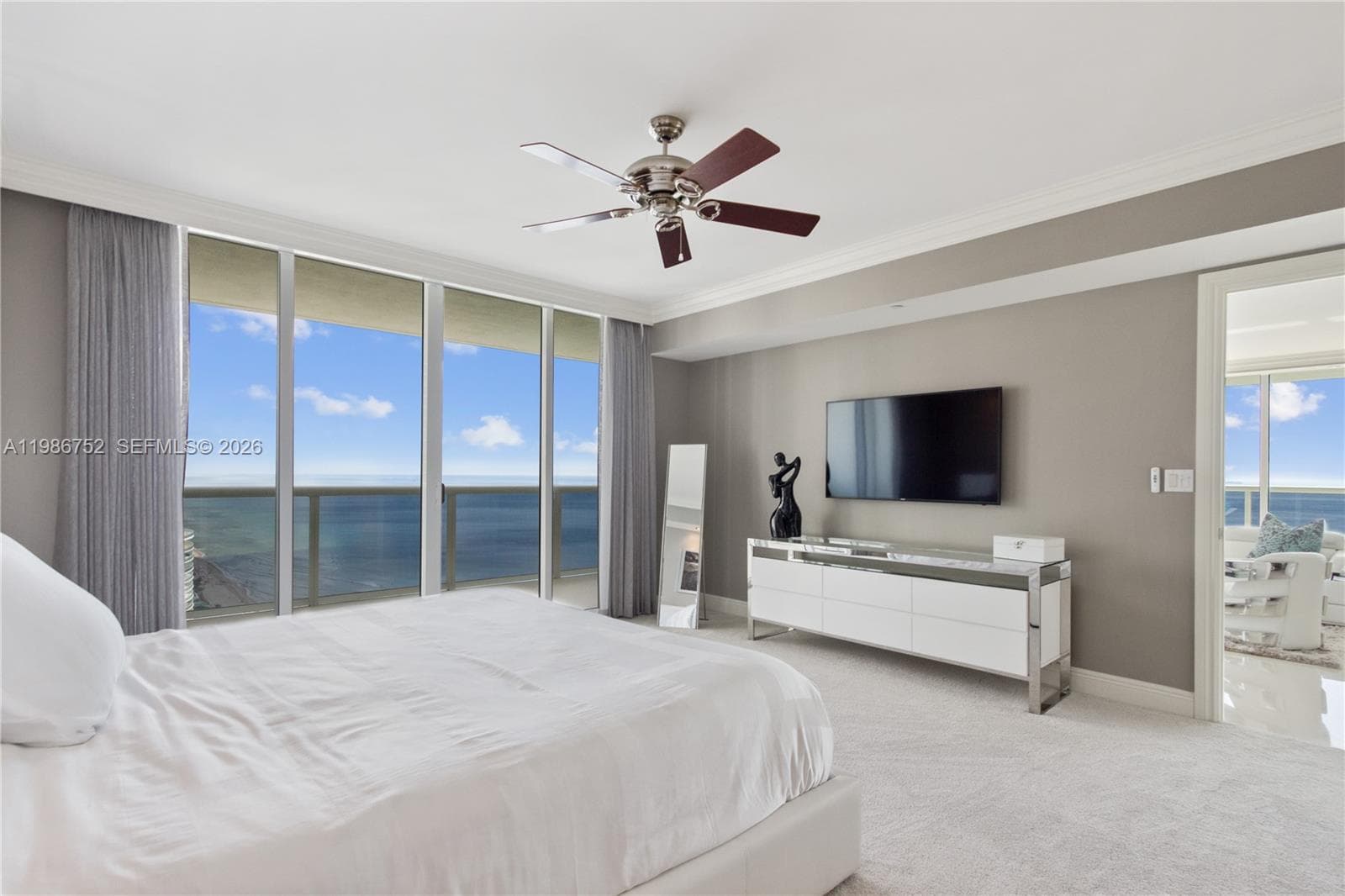 1830 S Ocean Dr 3401 photo 15