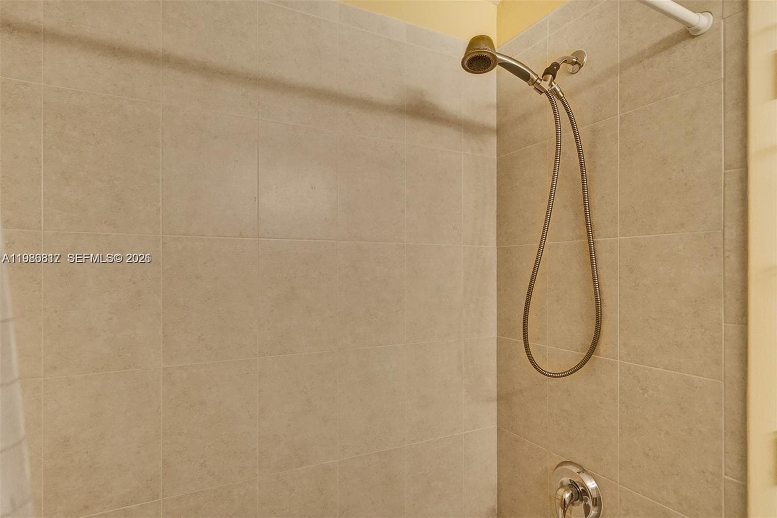 3340 NE 190th St 1409 photo 23