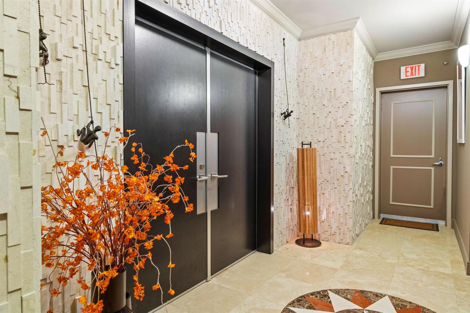 3101 S Ocean Drive 3105 photo 2